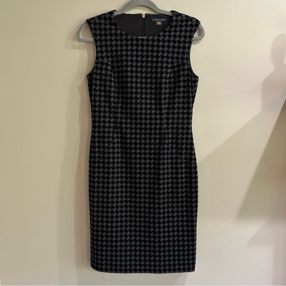 Tommy Hilfiger Houndstooth Sleeveless Sheath Dress